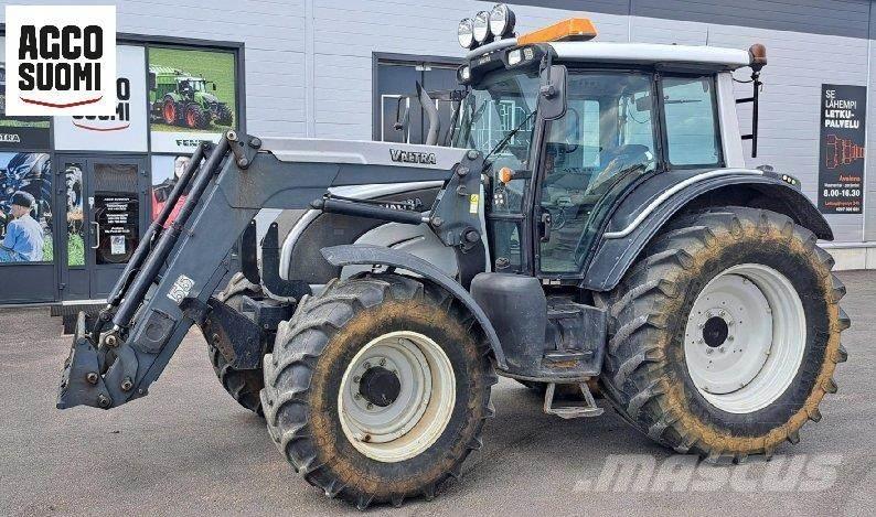 Valtra N141 A Трактора