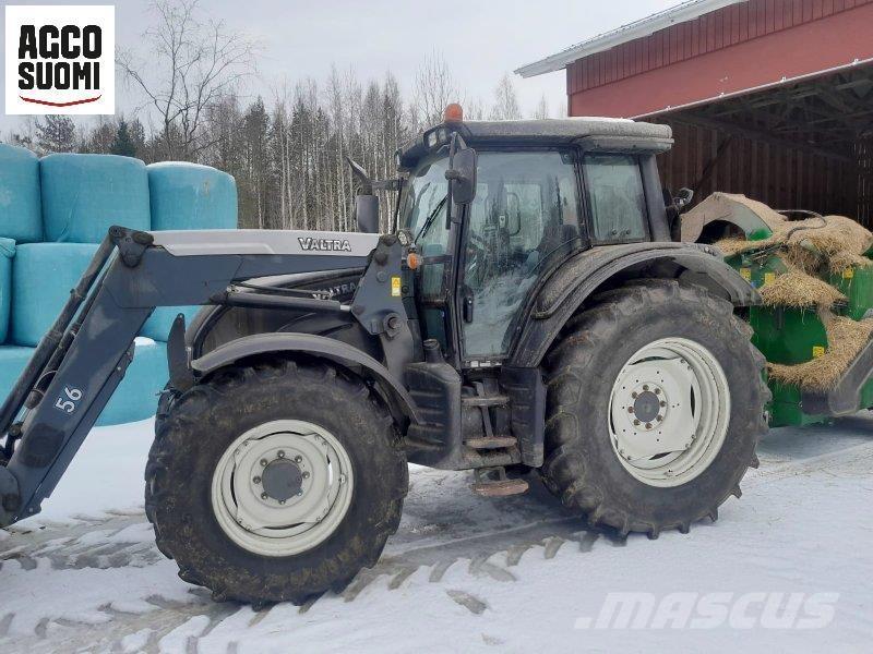 Valtra N141 H Трактора