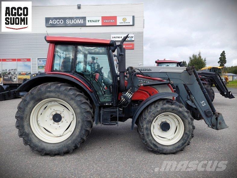 Valtra N141 HITECH Трактора
