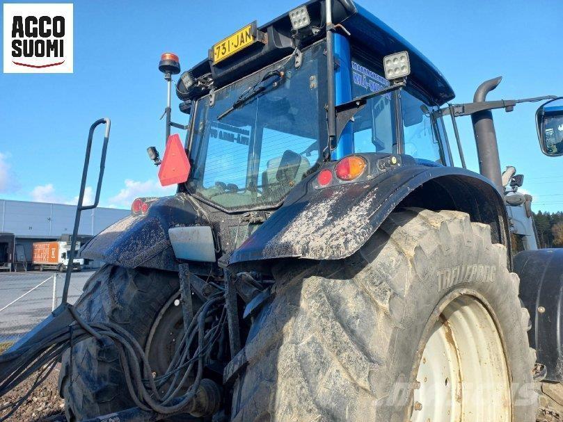 Valtra T173 HITECH Трактора
