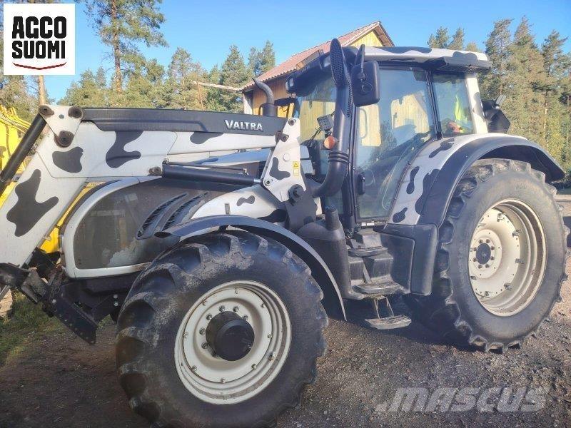 Valtra T202D Трактора