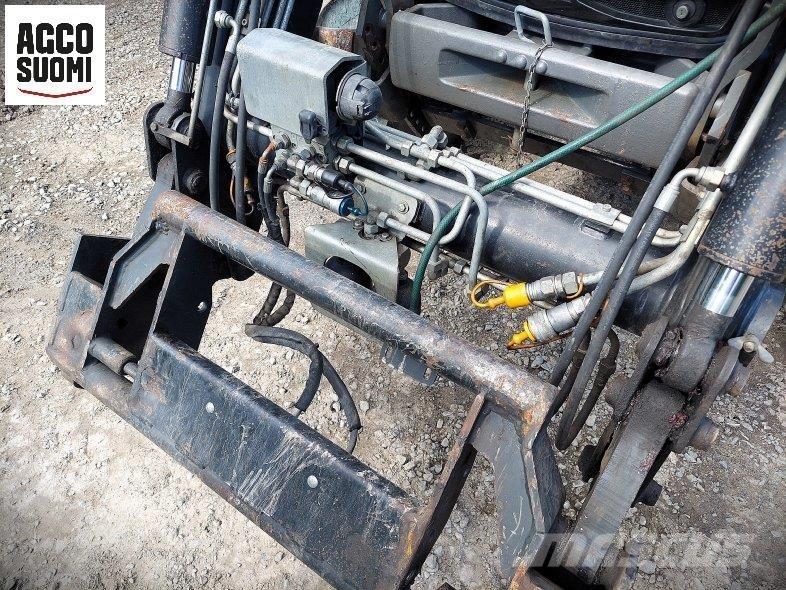 Valtra T213 VERSU Трактора