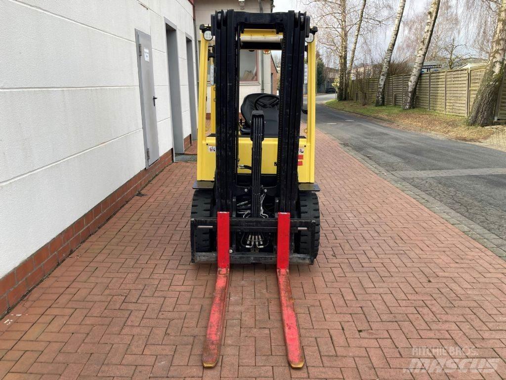 Hyster H 2.5A Дизельные погрузчики