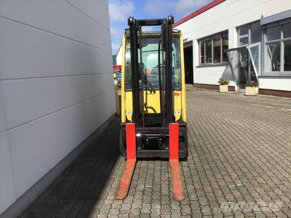 Hyster J 3.0 XN Электропогрузчики