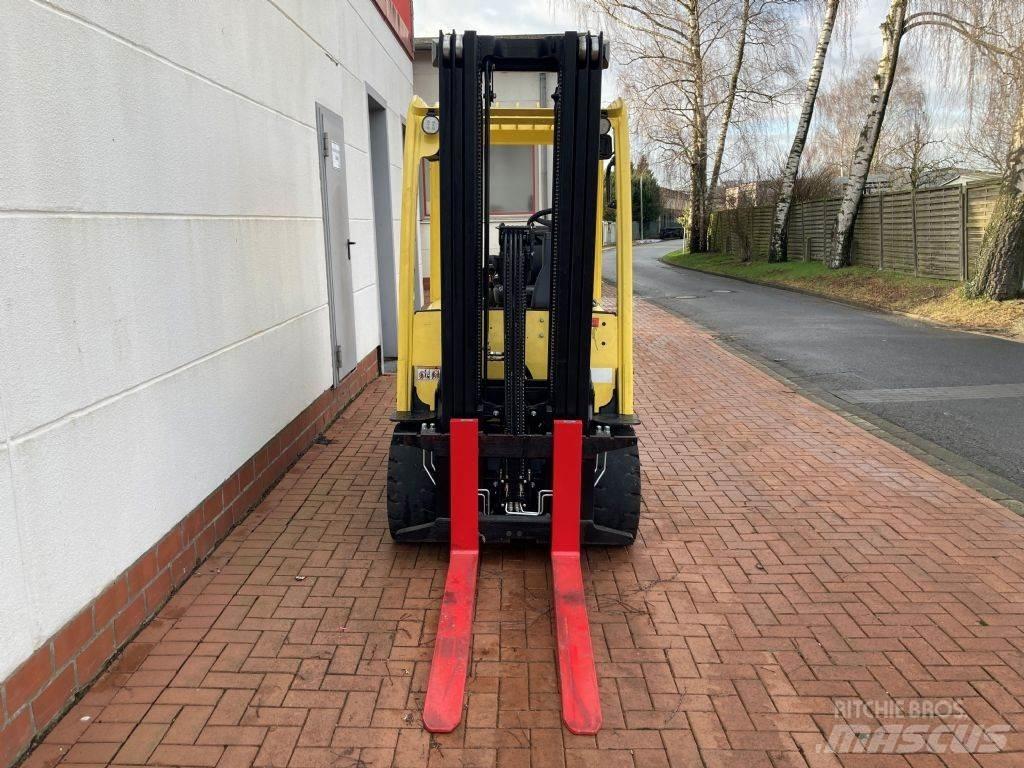 Hyster J 3.0 XN Электропогрузчики