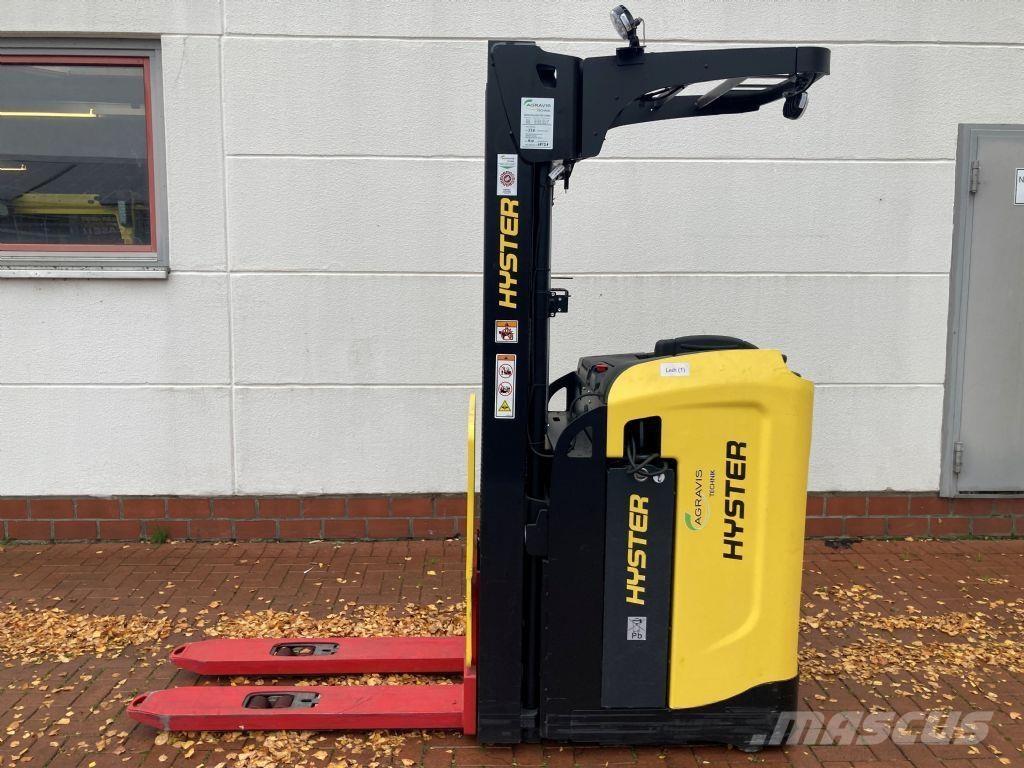 Hyster RS 1.6 IL Самоходные электроштабелёры