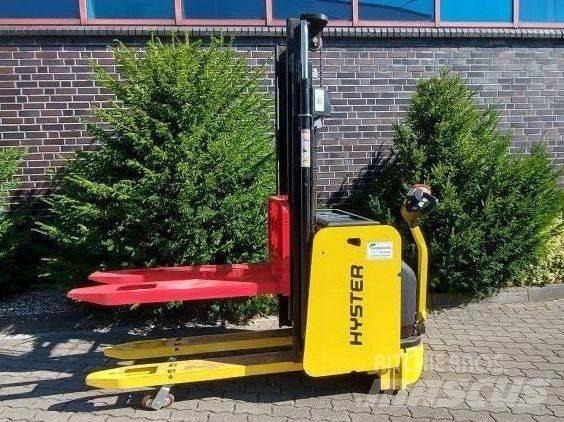 Hyster S 1.4 IL Ручные штабелёры с электроподъёмом