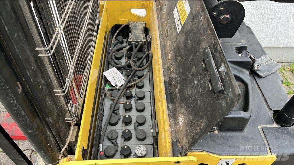 Hyster S1.5S Ручные штабелёры с электроподъёмом