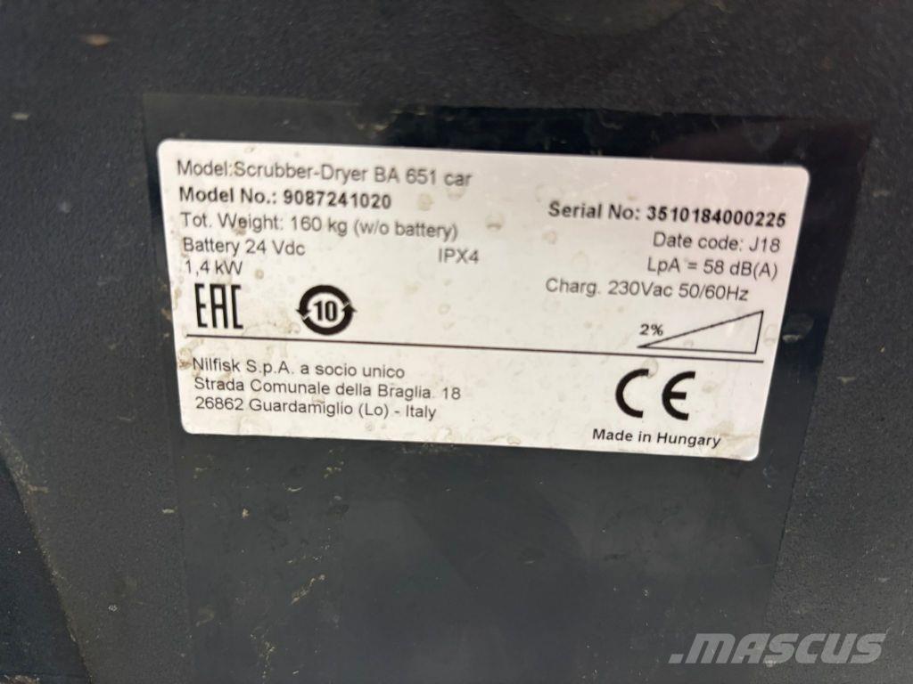 Nilfisk BA 651 Вакуумные уборочные машины
