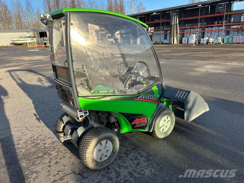 Avant 225 Многофункциональные сельскохозяйственные погрузчики