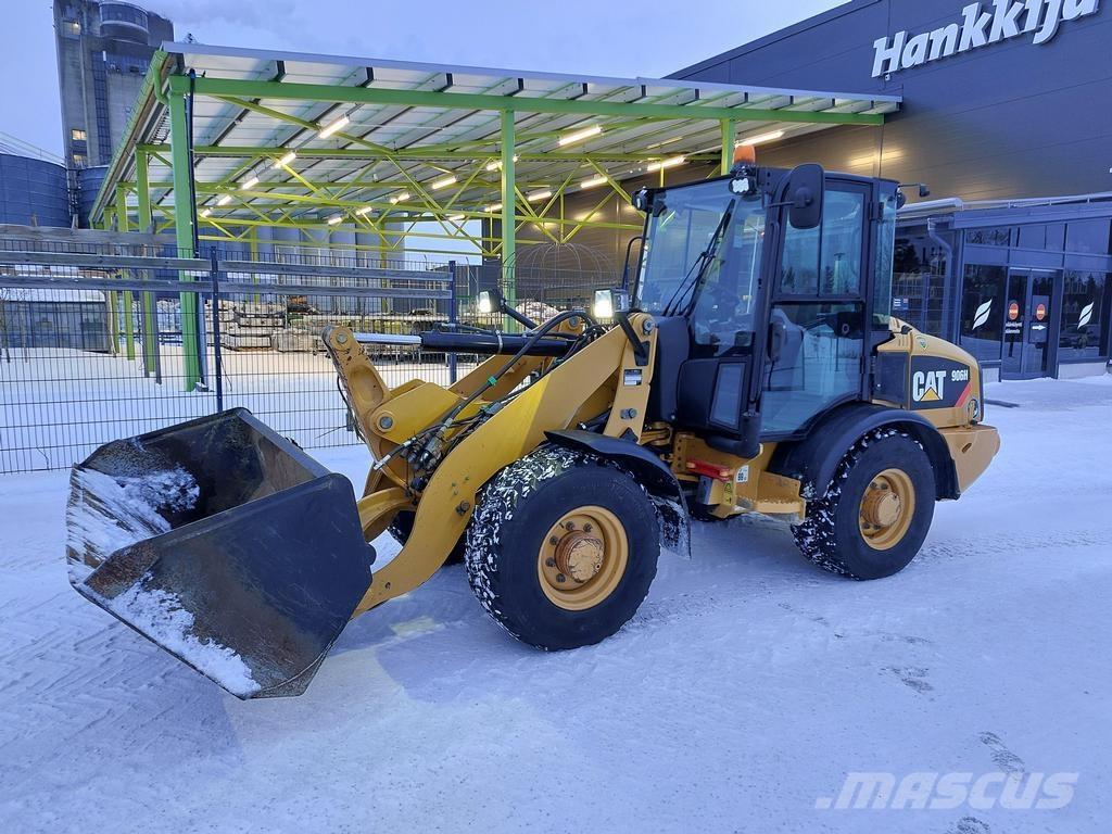 CAT 906H Сельхозтехника - Другие