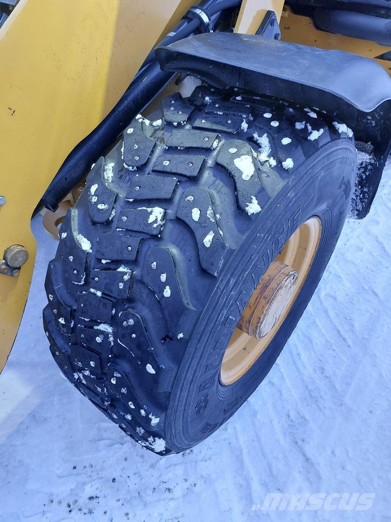 CAT 906H Сельхозтехника - Другие