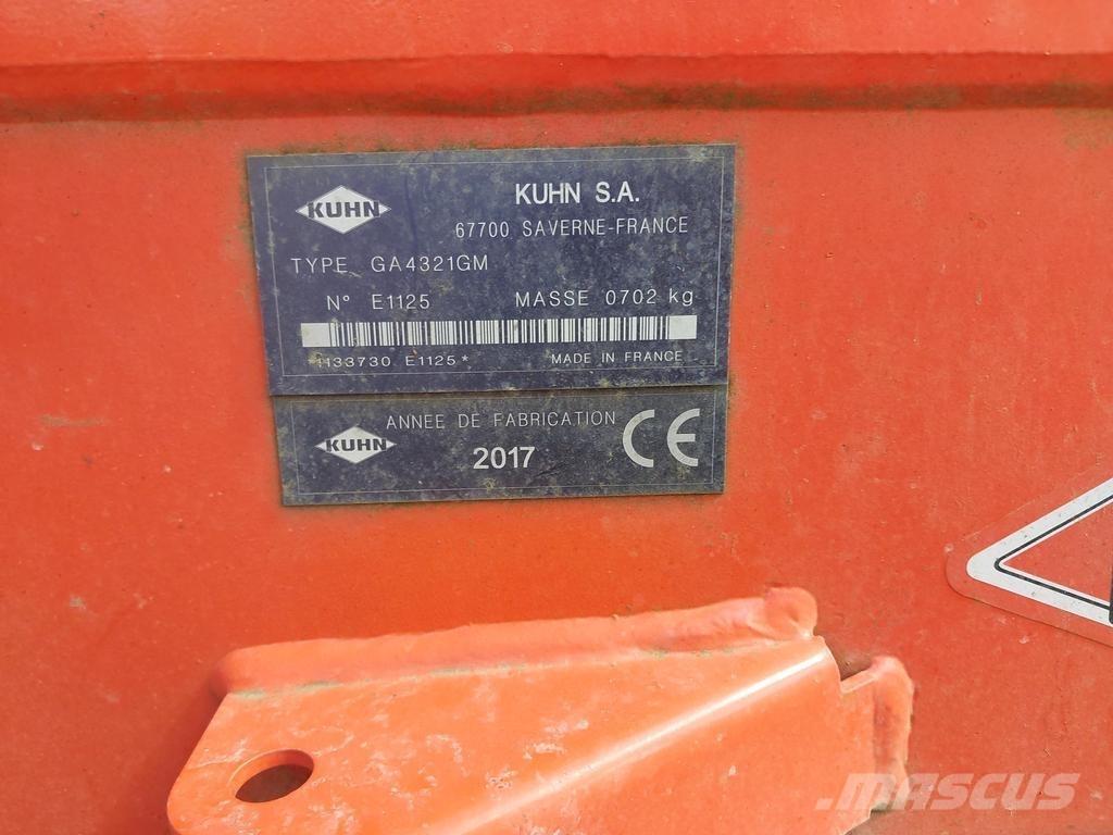 Kuhn 4321 Грабли-ворошилки