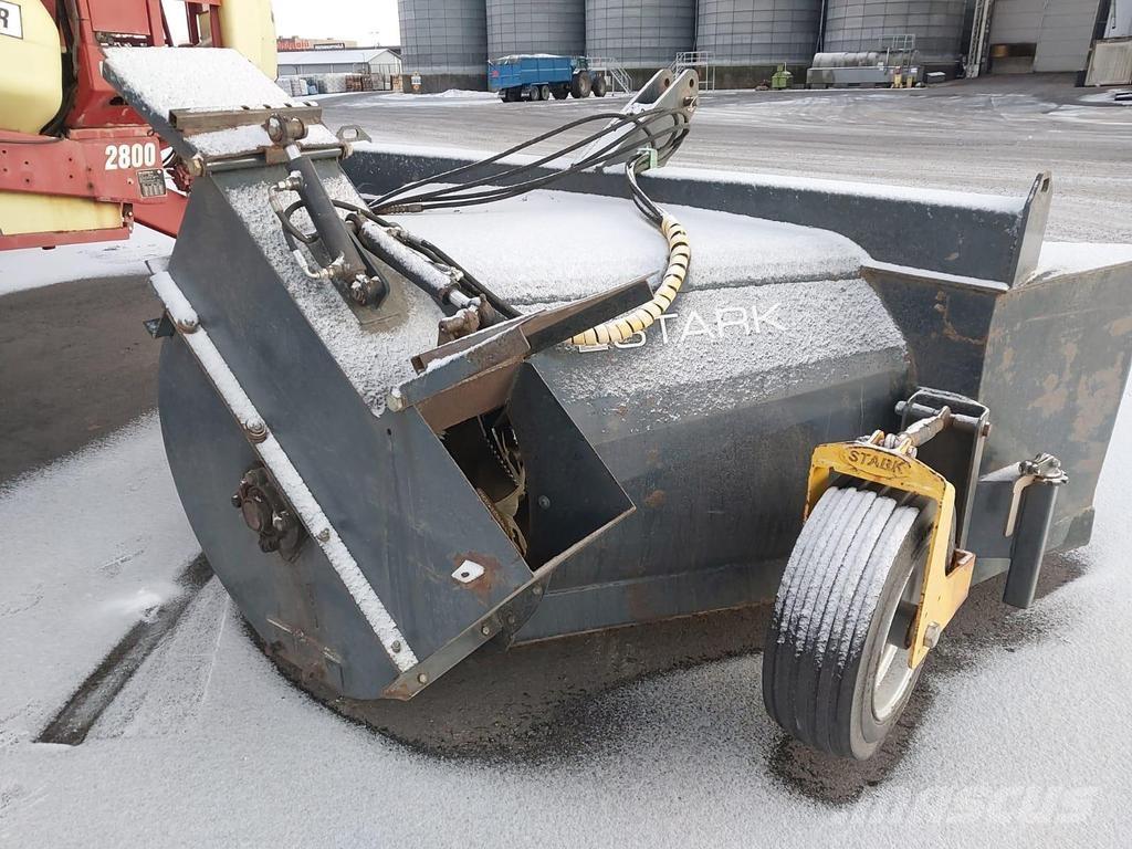 Stark  Снегоуборщики