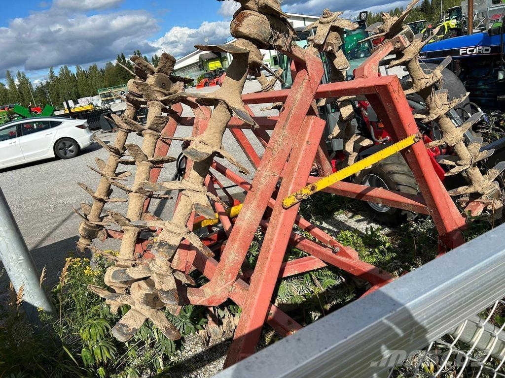 Tempo 4 Пружинные бороны