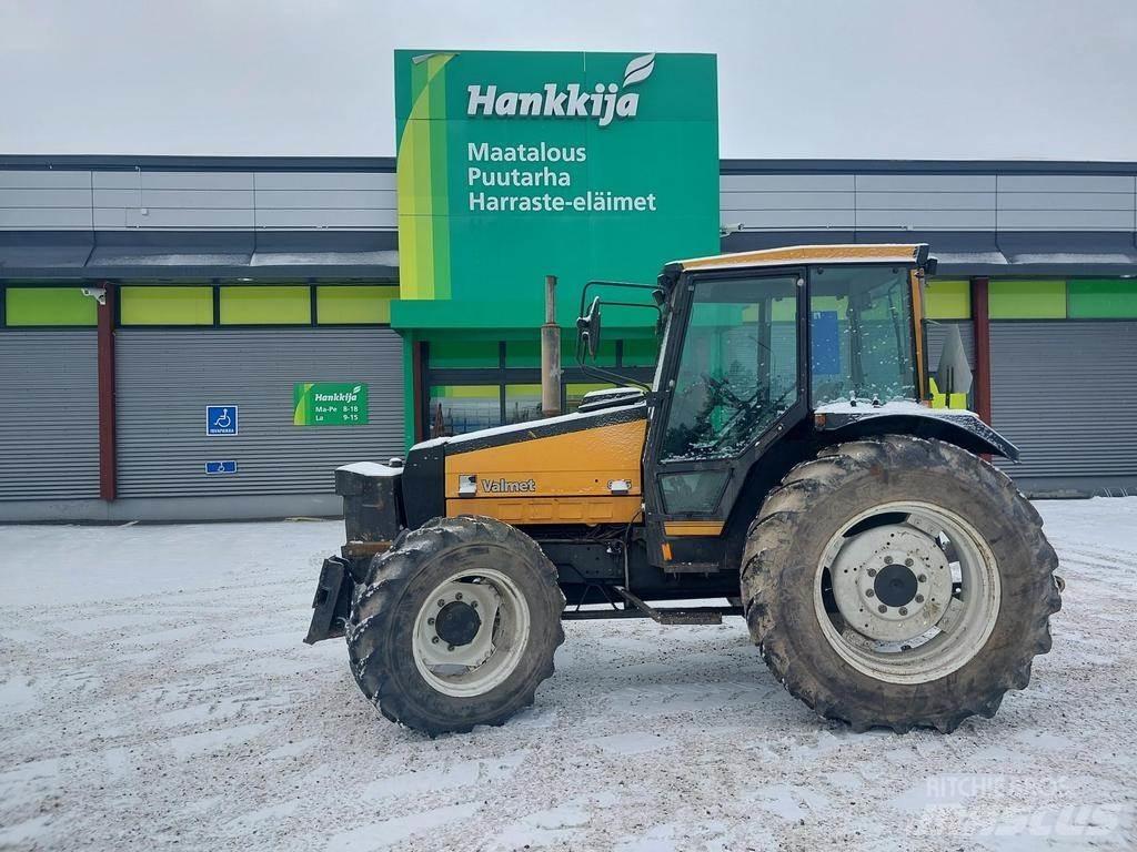 Valmet 665 Трактора