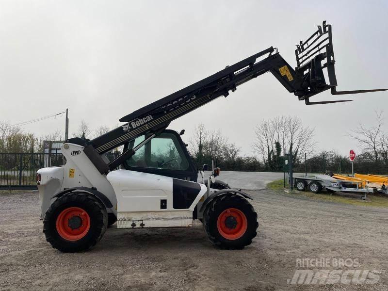 Bobcat T3093S Телескопические погрузчики