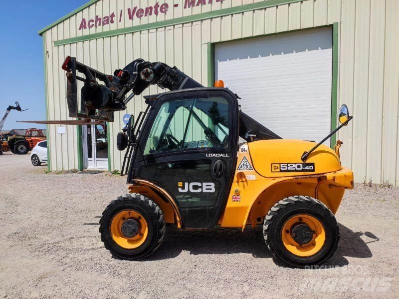 JCB 520-40 Телескопические погрузчики