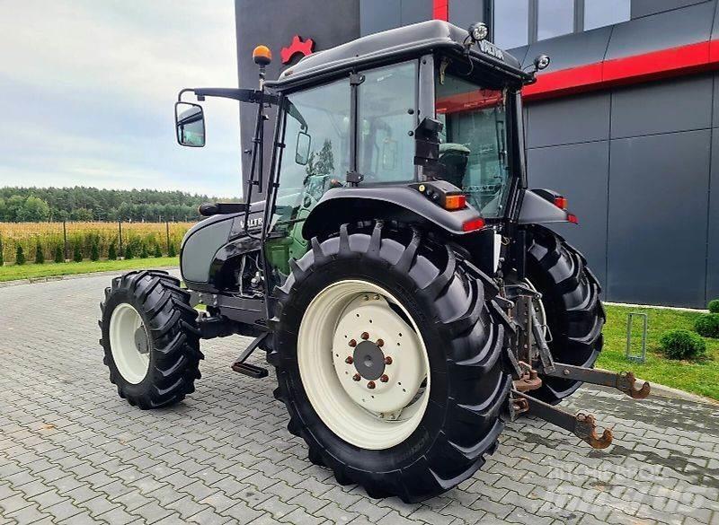 Valtra A93 Трактора