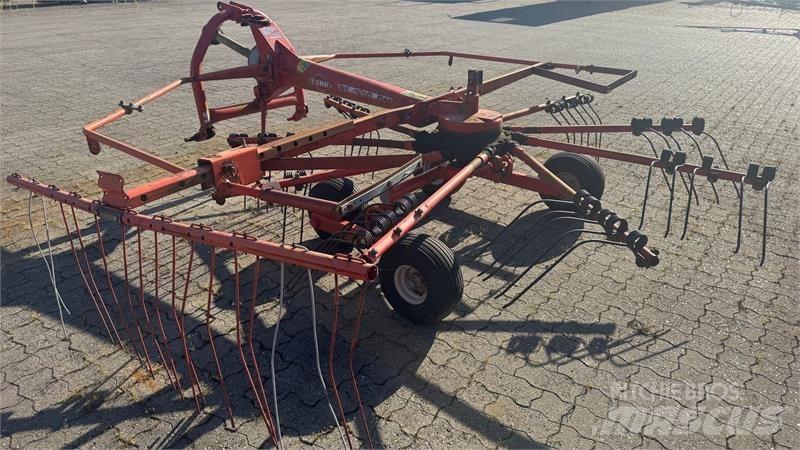 Kuhn GA300GM Грабли-ворошилки