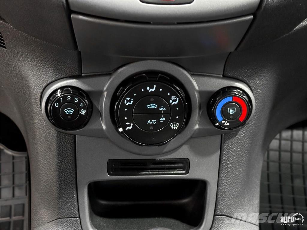 Ford Fiesta Легковые автомобили