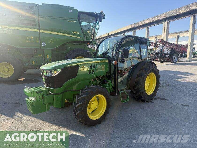 John Deere 5075 GL Трактора