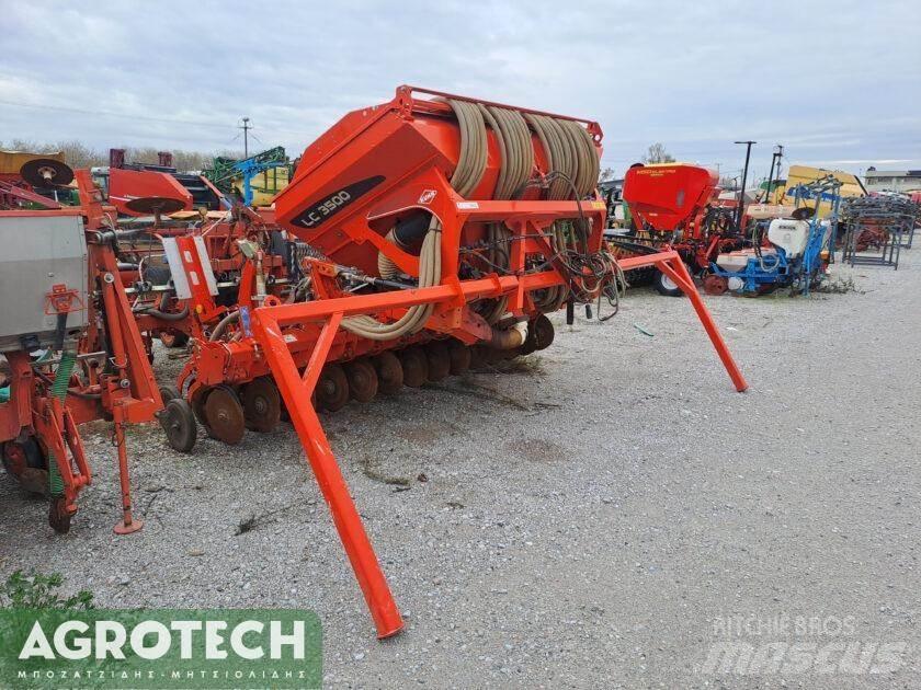 Kuhn VENTA LC 3500 Трактора