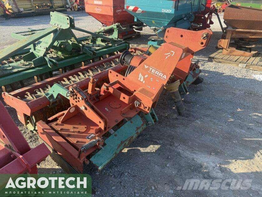 Kverneland NGM 251 Трактора