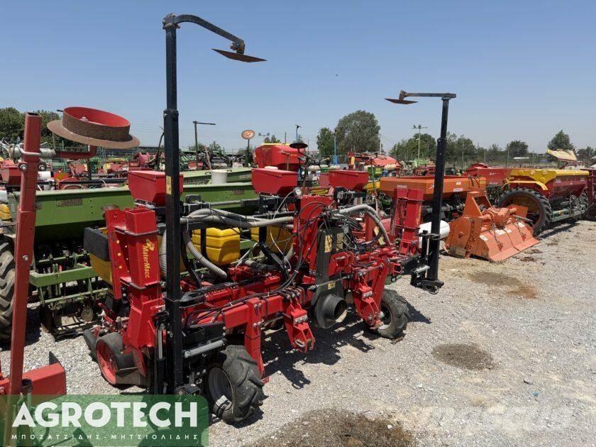 MaterMacc MS 8230 Трактора