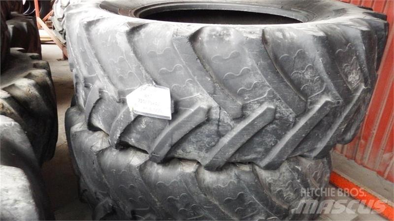 BKT 710/70R42 Шины и колёса
