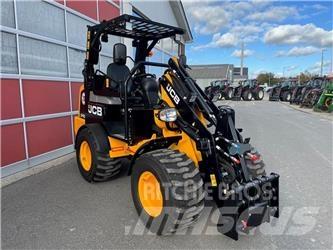 JCB 403 AGRI Малые погрузчики