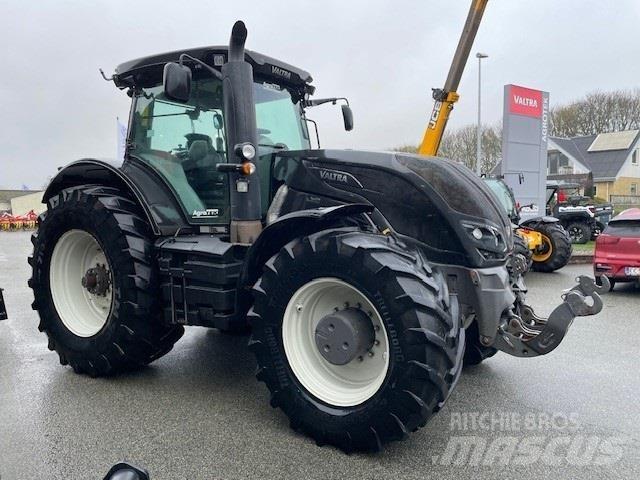 Valtra S374 Трактора