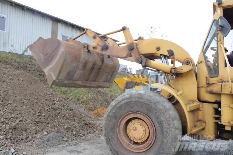 CAT 966 C Фронтальные погрузчики