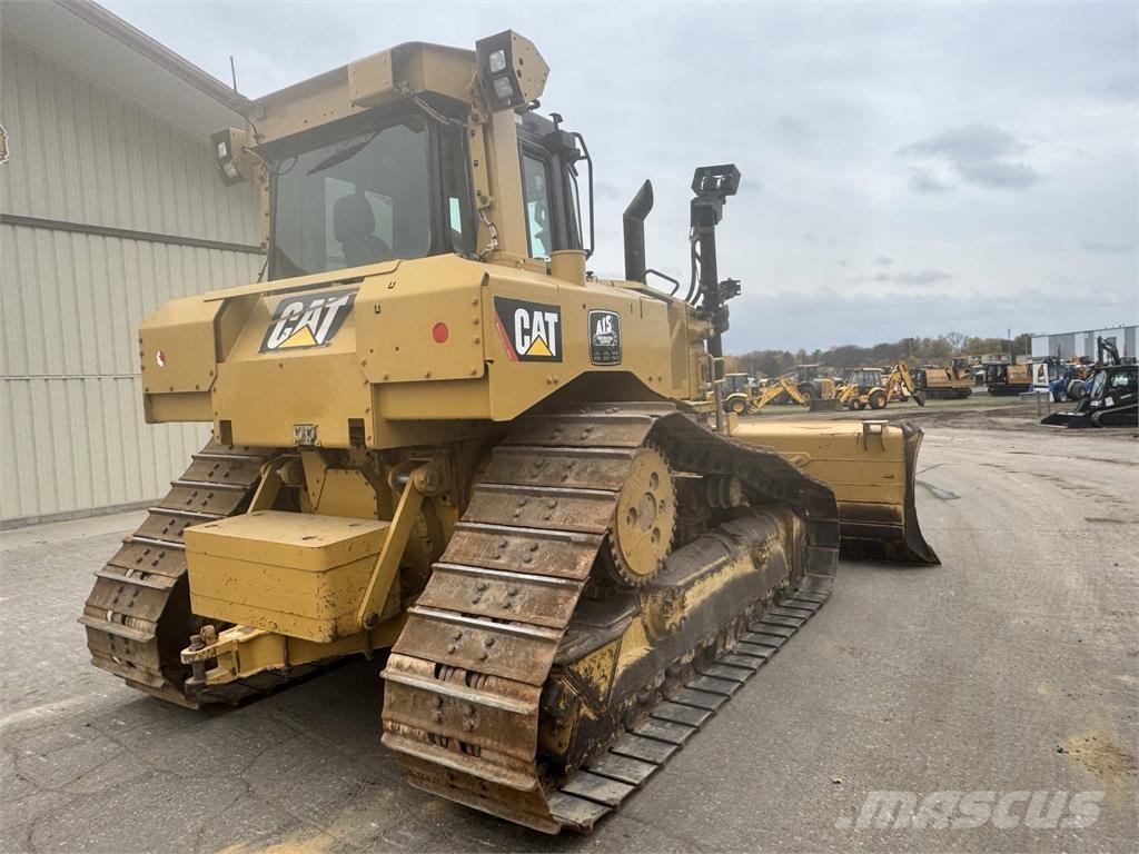 CAT D6T Гусеничные бульдозеры