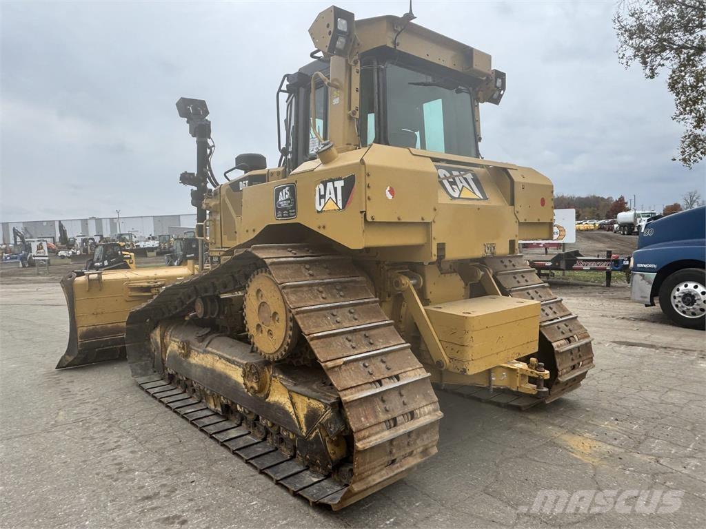CAT D6T Гусеничные бульдозеры