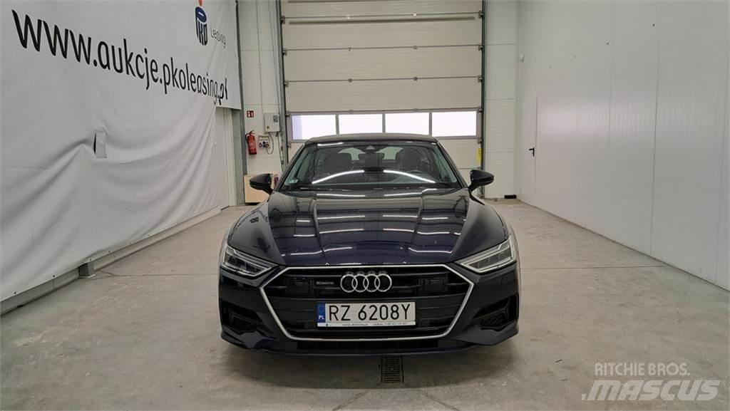 Audi A7 Легковые автомобили
