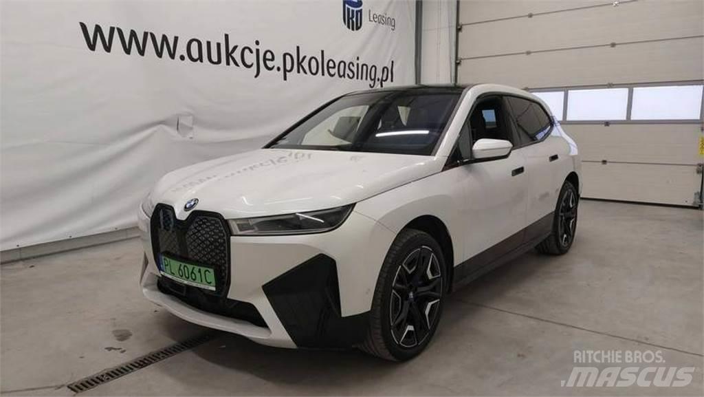 BMW iX Легковые автомобили