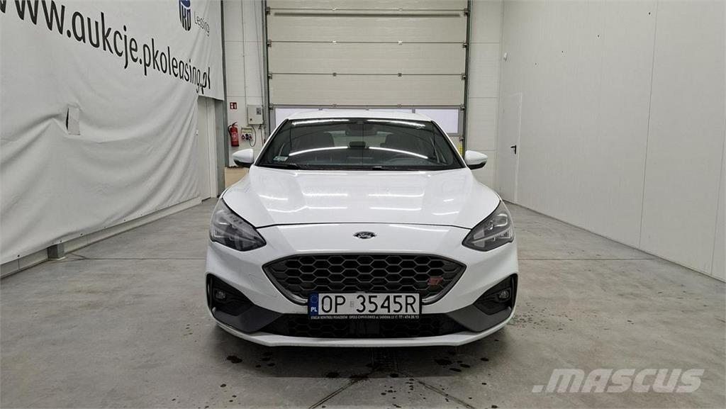 Ford Focus Легковые автомобили