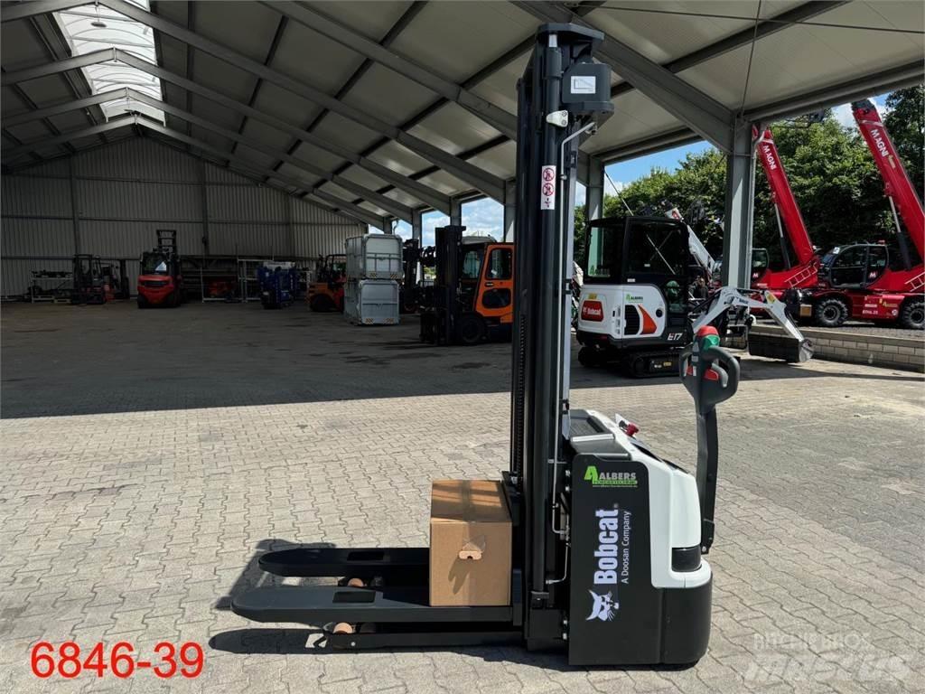 Bobcat BSL 16 N 7 Ручные штабелёры с электроподъёмом