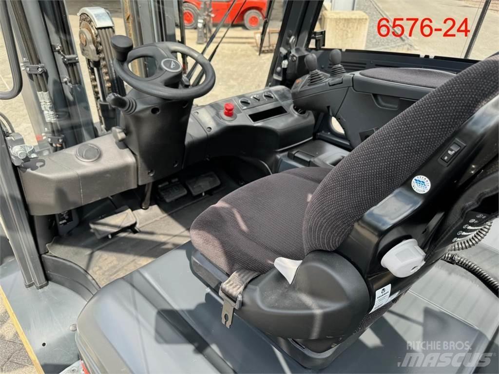 Linde E 50 HL 01 Электропогрузчики