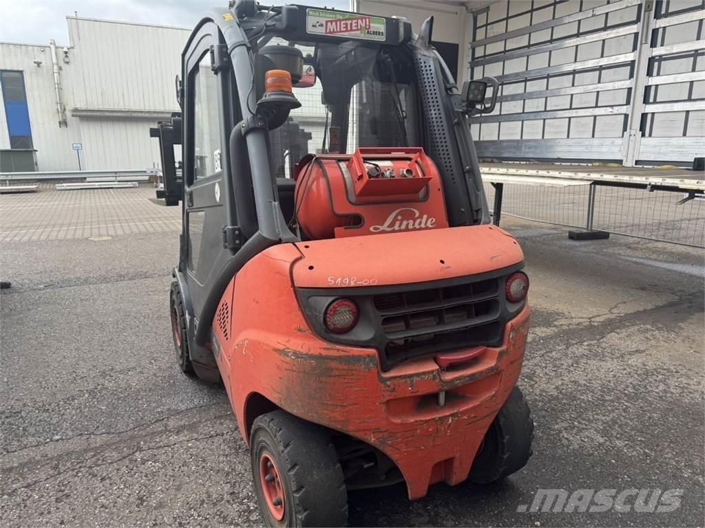 Linde H 30 T Газовые погрузчики