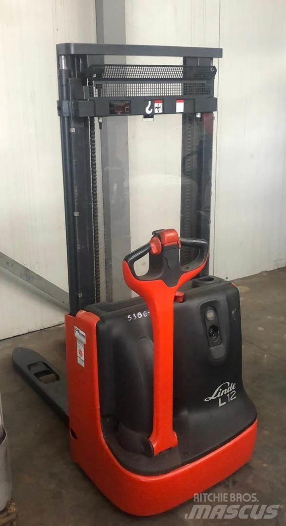 Linde L 12 Ручные штабелёры с электроподъёмом