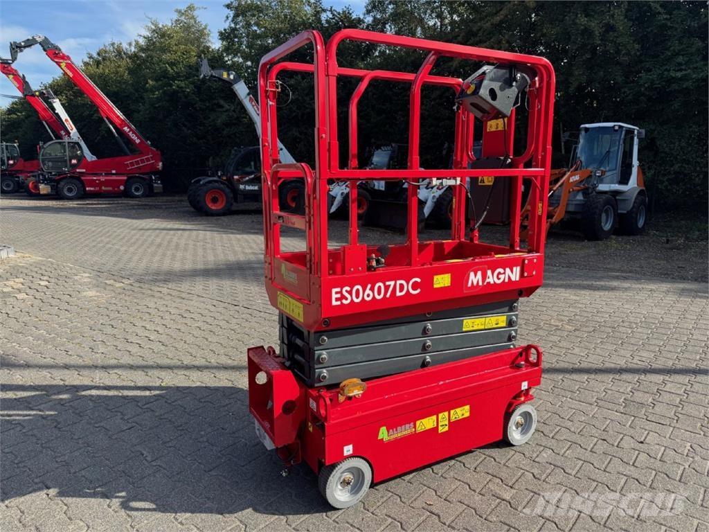 Magni ES 0607 DC Ножничные подъемники