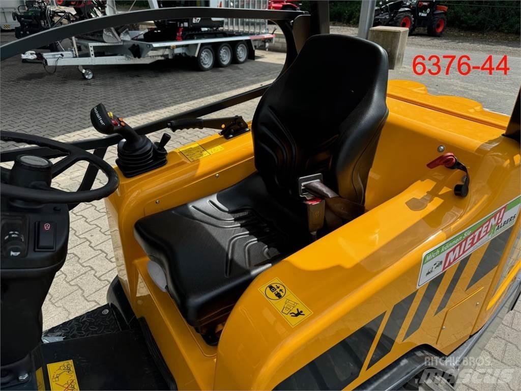 Schäffer 2430 SLT Фронтальные погрузчики