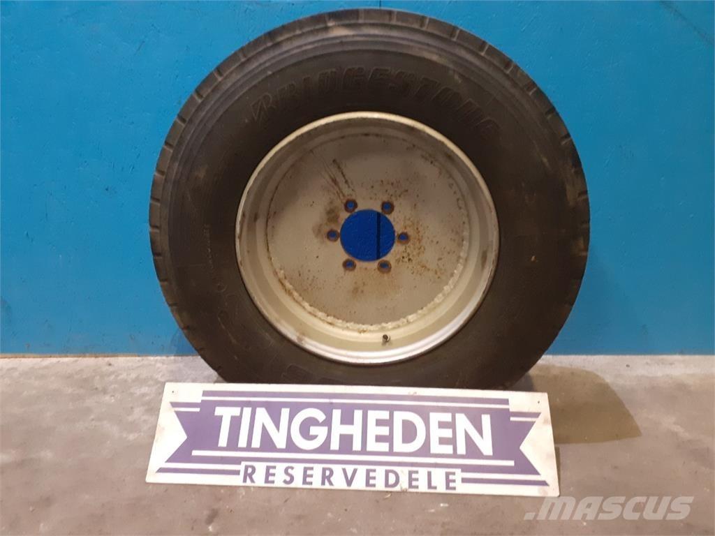  19.5 285/70R19.5 Шины и колёса