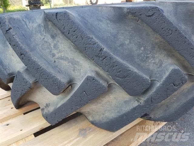  24 15.5/80R24 Шины и колёса