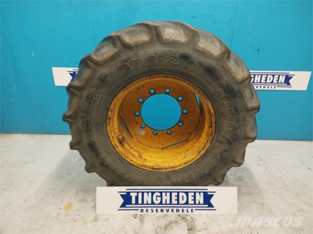  24 420/70R24 Шины и колёса