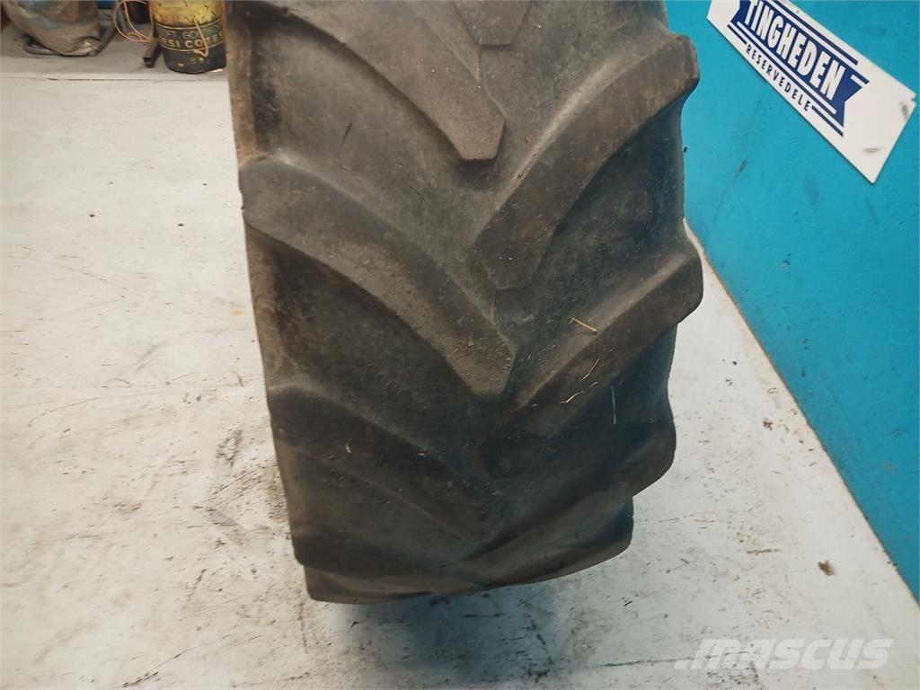  24 420/70R24 Шины и колёса