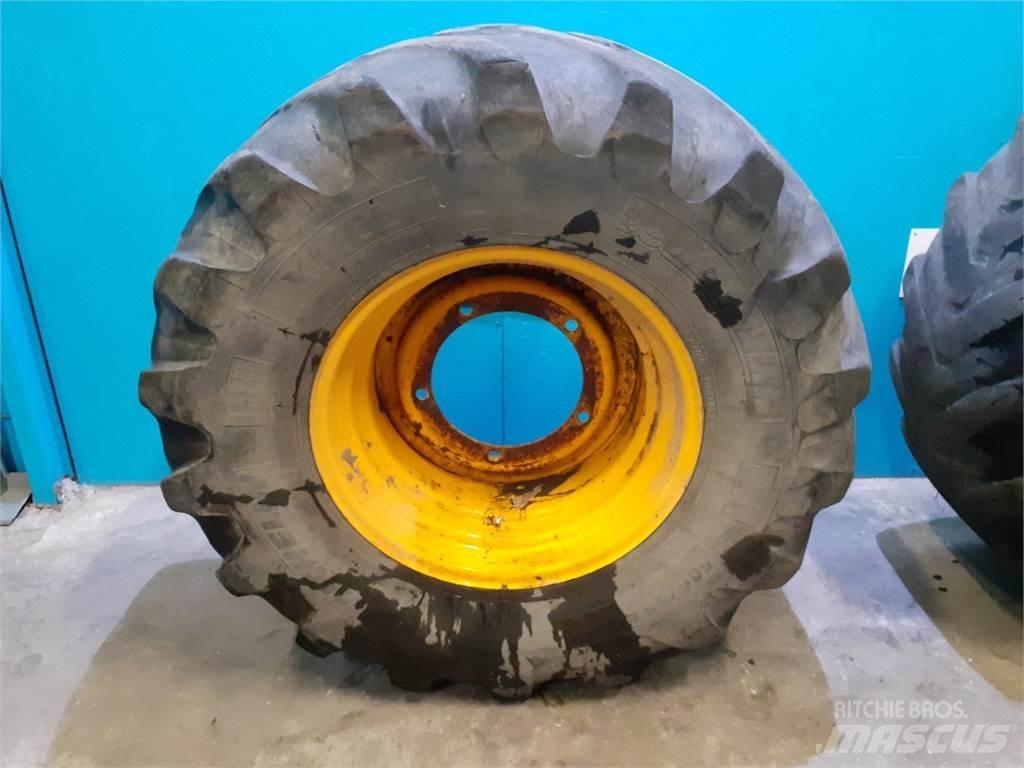  24 500/70R24 Шины и колёса