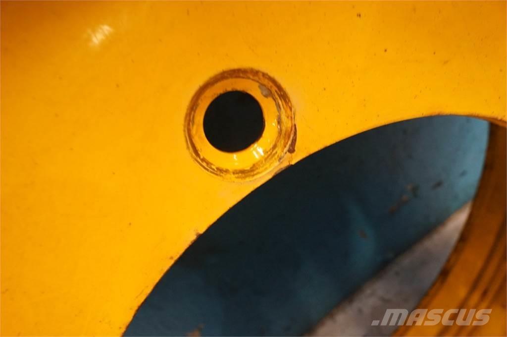  28 440/80R28 Шины и колёса